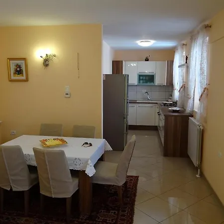 With A Parking Space - 15433 公寓